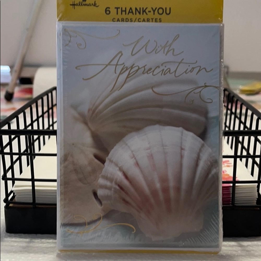 THANK YOU CARDS - Picture 2 of 3